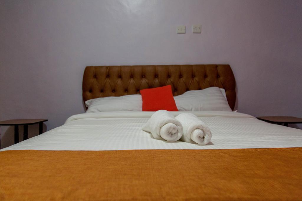 Kuniville Guest House เนย์รี ภายนอก รูปภาพ