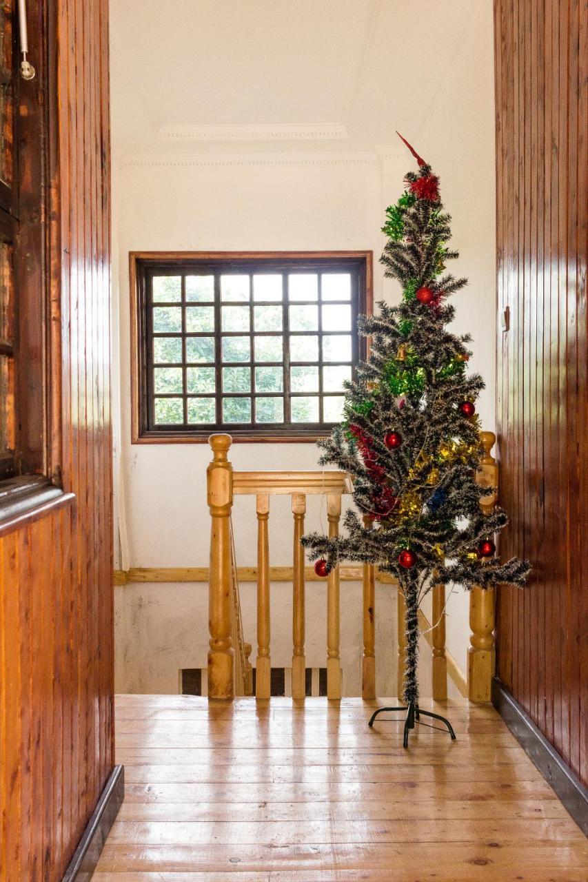 Kuniville Guest House เนย์รี ภายนอก รูปภาพ